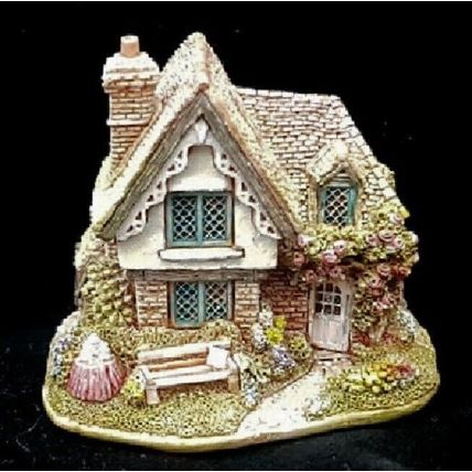 Lilliput Lane Grandma & Grandpas Cottage Vintage Ornament