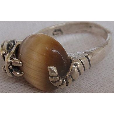 Brown cat eye silver ring