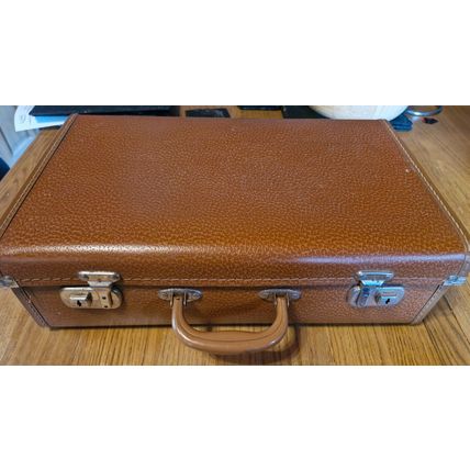Vintage Pioneer Dressing Case, Brown, approx size 46 x 29 x 14 cm