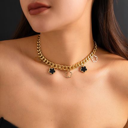Fashion Color Parthenocissus Grass Pendant Necklace For Women