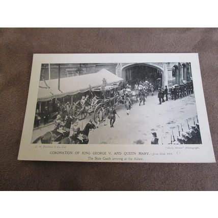 C.W Faulkner Postcard - King George V & Queen Mary Coronation - Royal / Royalty