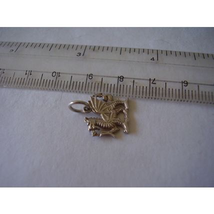Vintage 925 Welsh Dragon Silver Charm