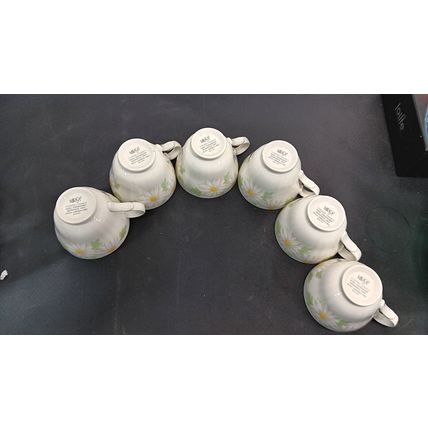 6 Rare Mint Mikasa Country Classics Yellow Daisy Flower Panorama Coffee Tea Cups