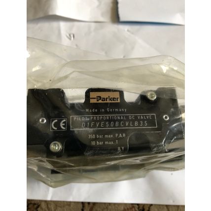 NEW PARKER D31FHE02A4NB0044,PARKER D1FVE50BCVLB35 DC VALVE,D31FHE02A4NB00,AC