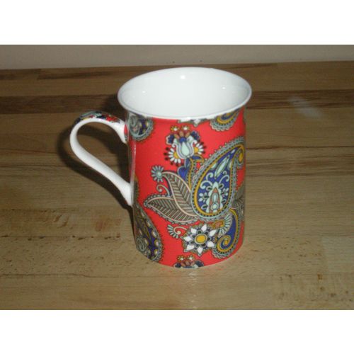 Leonardo Fine China Red Paisley Design Mug