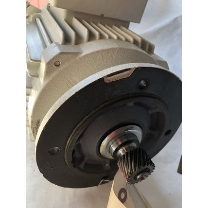 SEW EURODRIVE K67DRE90M4BE2HR/ISU/TF AC MOTOR 3PH 01.1325134801.0017.10,FAN,AR