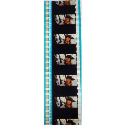 Pk GEB - L - MIX - A 008h . 1 STRIP OF 5 - 35MM FILM CELLS. ( )