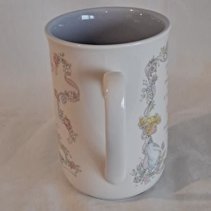Vintage 1993 Enesco PRECIOUS MOMENTS DEBBIE COFFEE MUG Porcelain Tea Cup