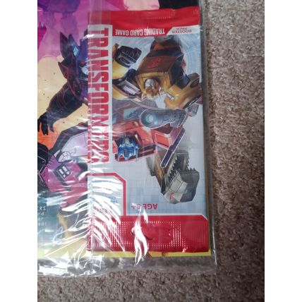 TRANSFORMERS # 8 (2019) IDW (NM Condition) POLYBAGGED WITH CARDS (CVR A)