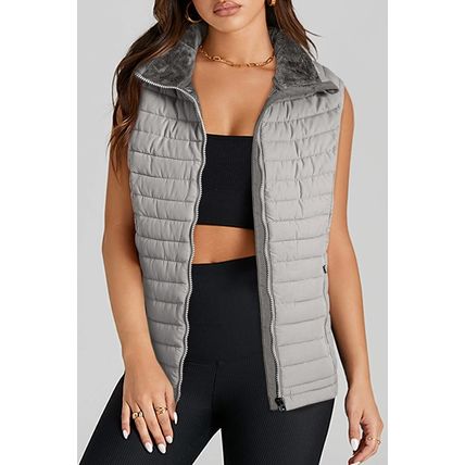 Silvery Plush Collared Quilted Zipped Puffer Vest