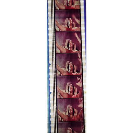 Way of the Dragon. Pk MVD - b029C . 1 STRIP OF 5 - 35MM FILM CELLS. MVD