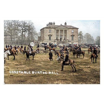ptc4194 - Yorks. - Early Fox Hunting Meet. at Constable Burton Hall - print 6x4