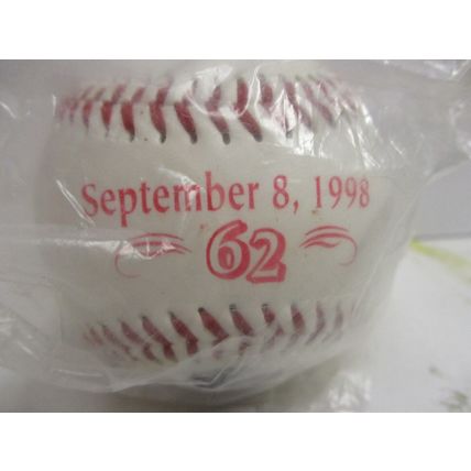 1998 World Series Baseballs Ohtani,Mark McGwire #25,Mark McGwire September 8 #62
