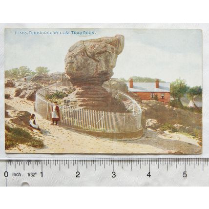vintage postcard Toad Rock, Tunbridge Wells