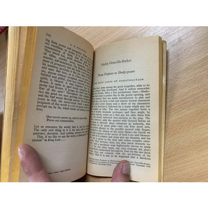 1963 WILLIAM SHAKESPEARE "THE TRAGEDY OF KING LEAR" USA PAPERBACK BOOK (P2)