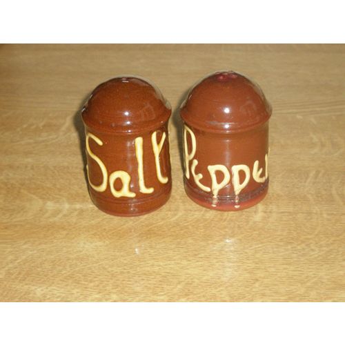 Guernsey Studio Pottery Slip Ware Salt & Pepper