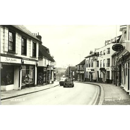 Sussex UCKFIELD View Postcard (Pamlin G270313N)