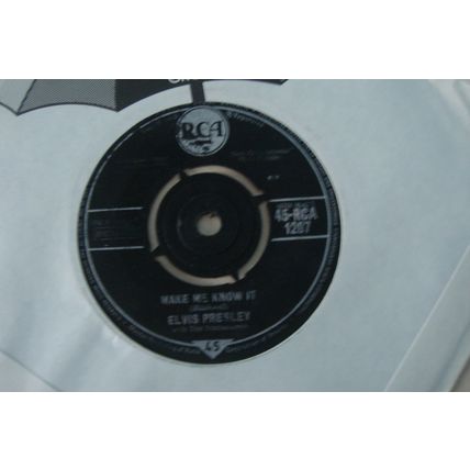 A3-ELVIS PRESLEY- It's Now or Never –UK 7" SINGLE-1960-BALLAD Elvis Presley