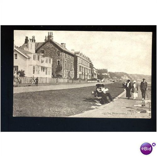 Yorkshire FILEY Promenade Postcard by Salmon (1527)
