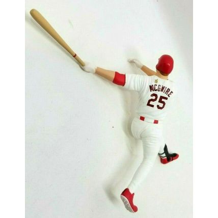MARK MCGWIRE Christmas Ornament HALLMARK 2000 Baseball St Louis Cardinals (G23)