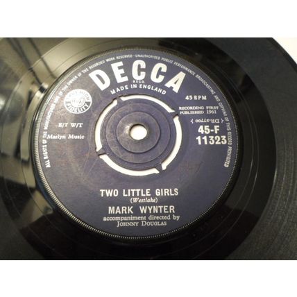 7" 1961 .MARK WYNTER . DREAM GIRL F. 11323. TWO LITTLE GIRLS. DECCA.EXCELLENT