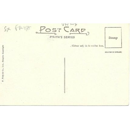 EAST GRINSTEAD - High Street - Old Houses - Sussex Postcard (144SUS)