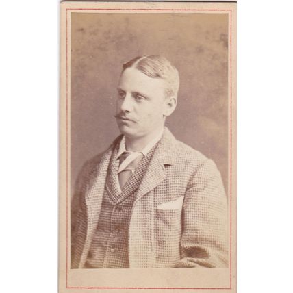 VICT. CDV PHOTO -MAN WEARING CHECK SUIT BY THE LONDON STEREOSCOPIC CO
