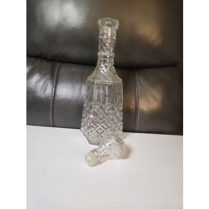 14" Vintage Libbey Cambridge Diamond Cut Glass Decanter Stopper Whiskey Bourbon
