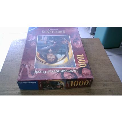 Lord of the Rings: The Two Towers (1000 Piece) Ravensburger (2002)