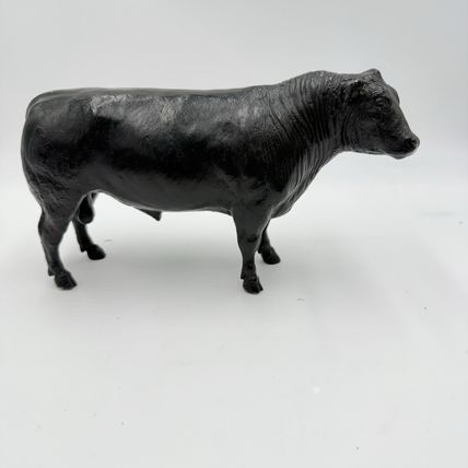 Vintage Breyer Molding Co. Black Angus Bull #365 Chris Hess Design