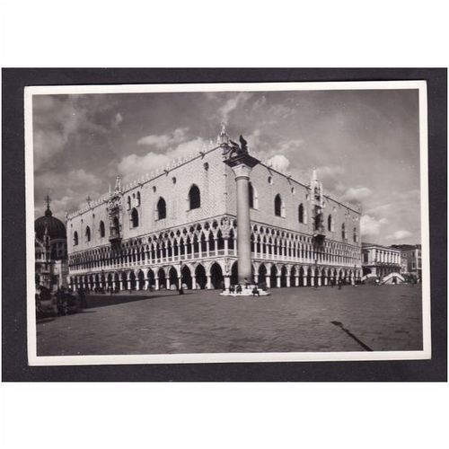 ITALY POST CARD - VENICE - PALAZZO DUCALE - NICE B & W PHOTO UNUSED