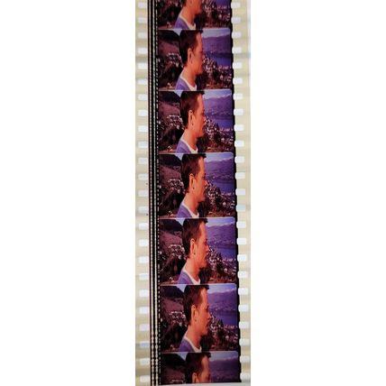 Pk DAU - B - MIX - e 0113i . - 1 STRIP OF 5 - 35MM FILM CELLS. ( )