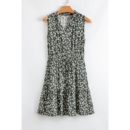 Green Boho Floral Print V Neck Tunic Sleeveless Dress