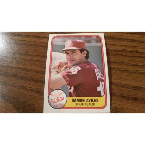 1981 Fleer Card # 023 Ramon Aviles Near Mint (7) Philadelphia Phillies