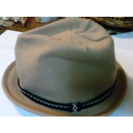 Trilby beige hat with trim NEW