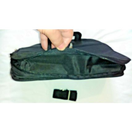 BLACK UNIVERSAL LAPTOP/DOCUMENT BAG