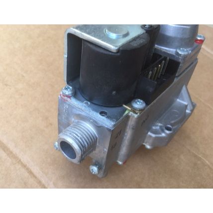 Honeywell VK4115V E1013 1035 GAS VALVE