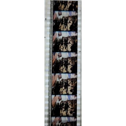 Pk DAU - A - MIX - a 003C. 1 STRIP OF 5 - 35MM FILM CELLS. ( )