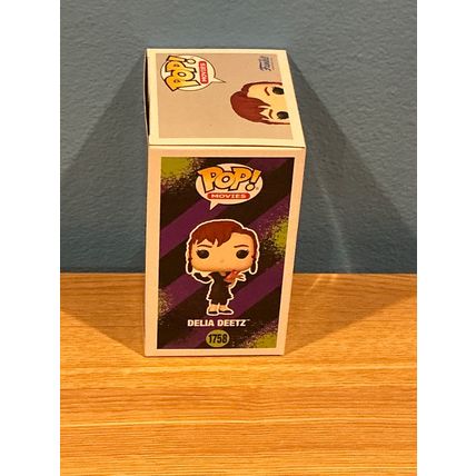 Funko Pop! Beetlejuice - Delia Deetz #1758 Vinyl Figure (Box & Protector)