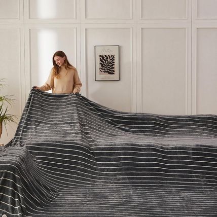 COOVA Seamless Big Blanket - 120X120 Inch Oversized King Jacquard Stripes Huge F