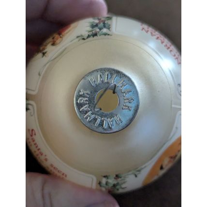Hallmark Keepsake NORMAN ROCKWELL 1989 Christmas Ornament Glass Ball Santa VTG