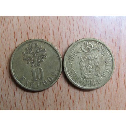 Portugal 1988 $10 Escudos Coin