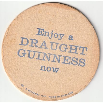 BEER MAT - GUINNESS (DUBLIN) - DRAUGHT GUINNESS SERVED HERE- (Cat 0107) - (1961)