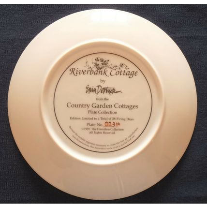 Hamilton Collection Riverbank Cottage 1992 Fine Porcelain Plate by Erin Dertner