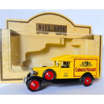 LLEDO BOXED Model * COLMAN'S MUSTARD - PACKARD 1936 VAN - 1986 - VERY GOOD