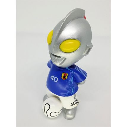 Ultraman 40th Anniversary x 2006 World Cup - JAPAN National Soccer Team Figure