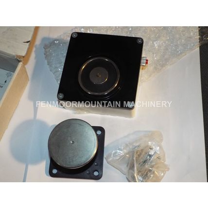 Seton Fulleon FSMD/024/40/W Wall Mounted Magnetic Door Release 24V DC unused