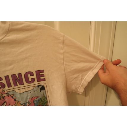 Vintage John Galt Chill Since 1993 Malibu California Women’s Cropped Tee