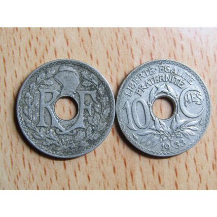 France Republic 1933 10 Centimes Coin