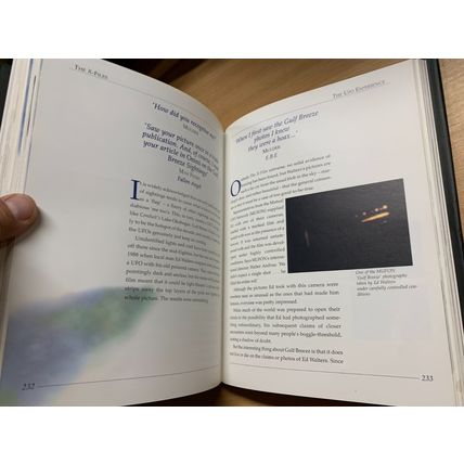1996 JANE GOLDMAN THE X-FILES - BOOK OF THE UNEXPLAINED 1.3kg HARDBACK BOOK (P7)